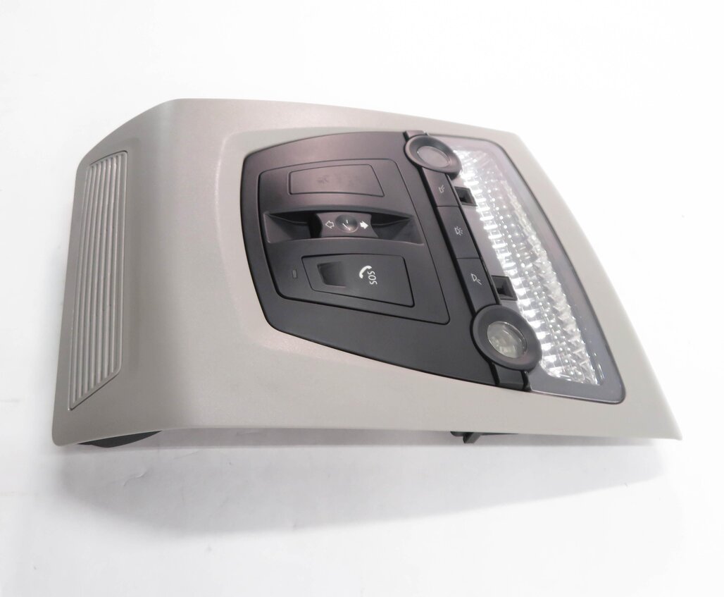 Thumbnail 7: 2014 BMW 535i (F10) FRONT DOME LIGHT LAMP (GRAY)