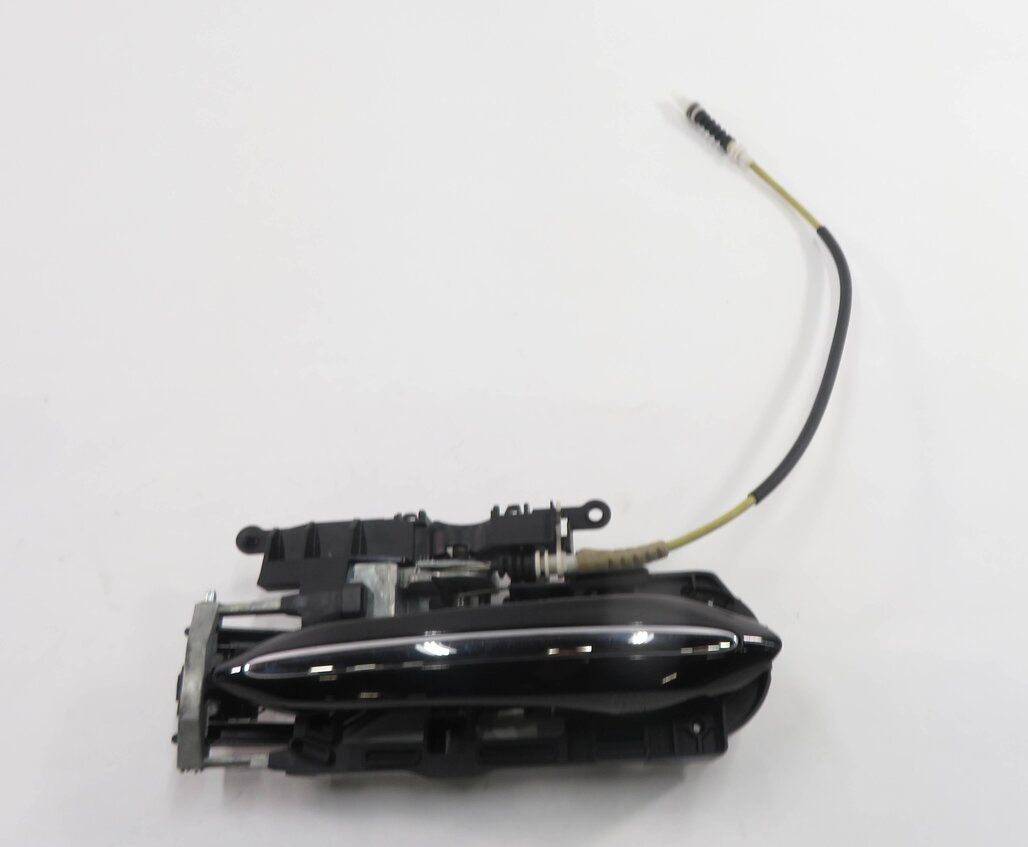 Thumbnail 3: 09-18 BMW 528i 535i 550i 740i 750i 760i RIGHT FRONT COMFORT DOOR HANDLE (BLACK)