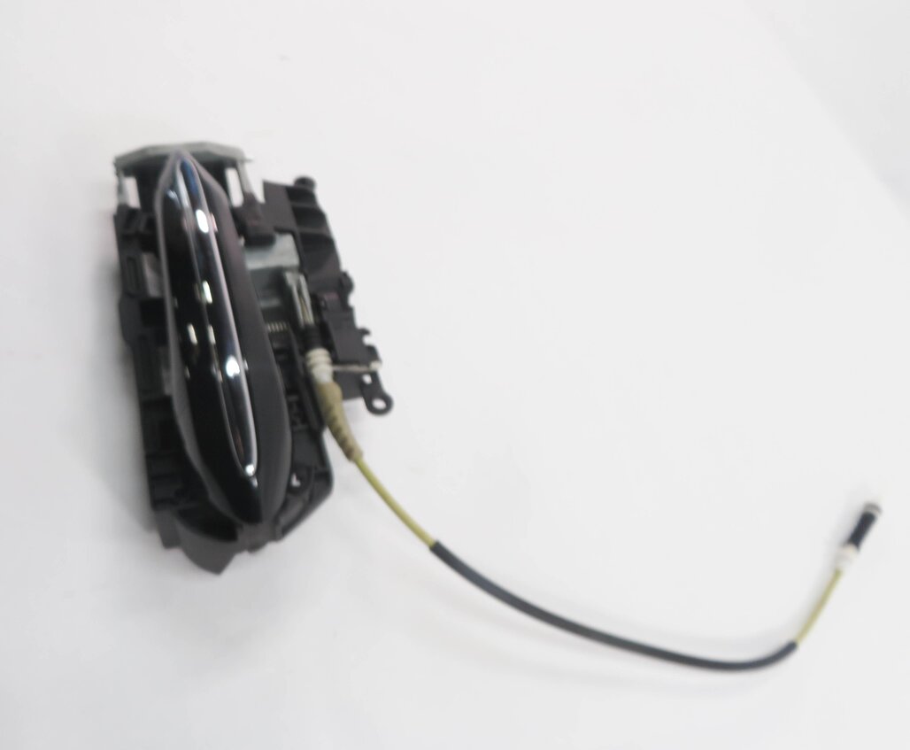 Thumbnail 5: 09-18 BMW 528i 535i 550i 740i 750i 760i RIGHT FRONT COMFORT DOOR HANDLE (BLACK)