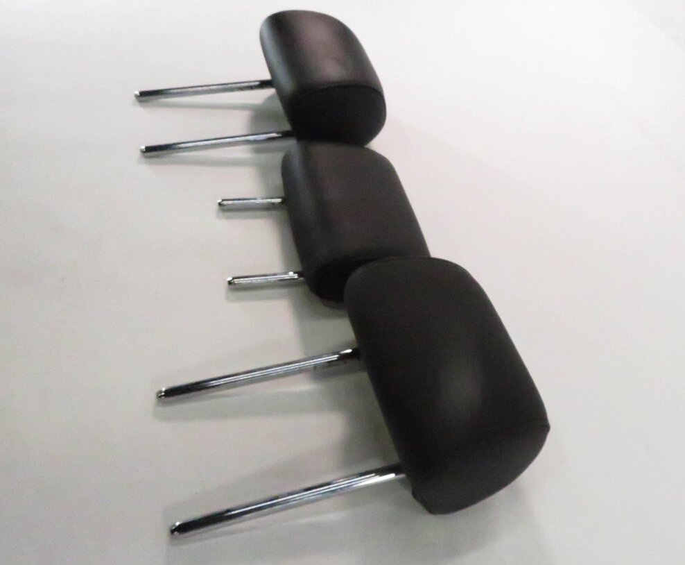 Thumbnail 5: 2014 BMW 535i (F10) REAR - LEFT / CENTER / RIGHT - HEADREST SET (BLACK LEATHER)