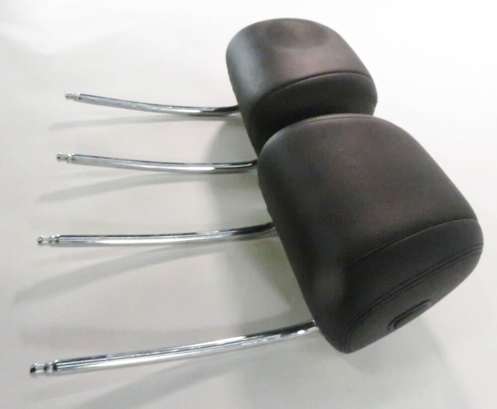 Thumbnail 8: 2014 BMW 535i (F10) FRONT LEFT & RIGHT HEADREST SET-2 (BLACK LEATHER)