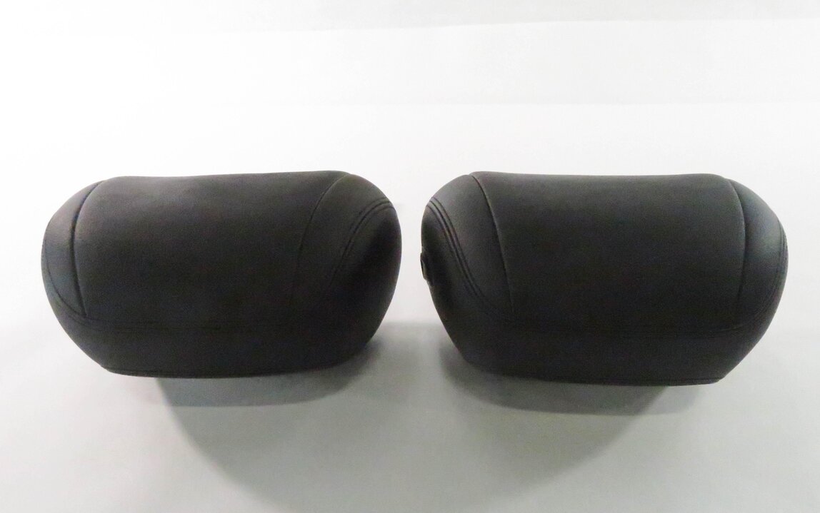 Thumbnail 9: 2014 BMW 535i (F10) FRONT LEFT & RIGHT HEADREST SET-2 (BLACK LEATHER)