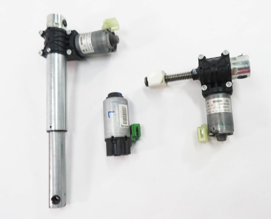 Thumbnail 3: 2011 BMW 535i (F10) LEFT FRONT DRIVER SEAT MOTOR SET-3