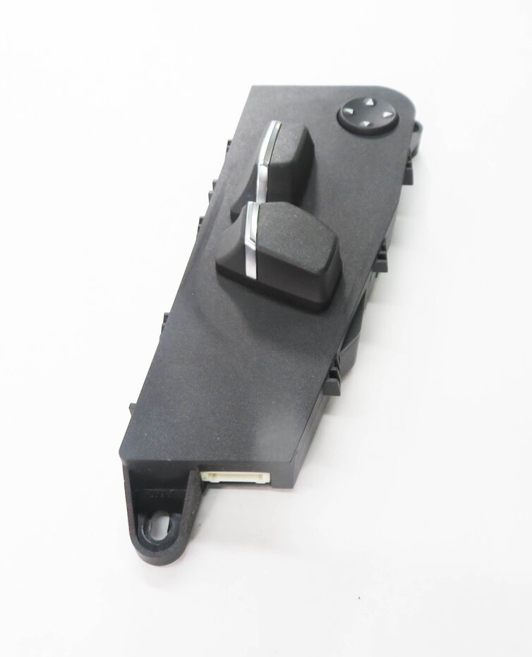 Thumbnail 4: 2011 BMW 535i (F10) LEFT FRONT DRIVER SEAT ADJUSTMENT SWITCH BUTTON