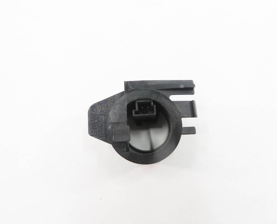 Thumbnail 2: 2011 BMW 535i (F10) IGNITION SWITCH IMMOBILIZER COIL RING SENSOR