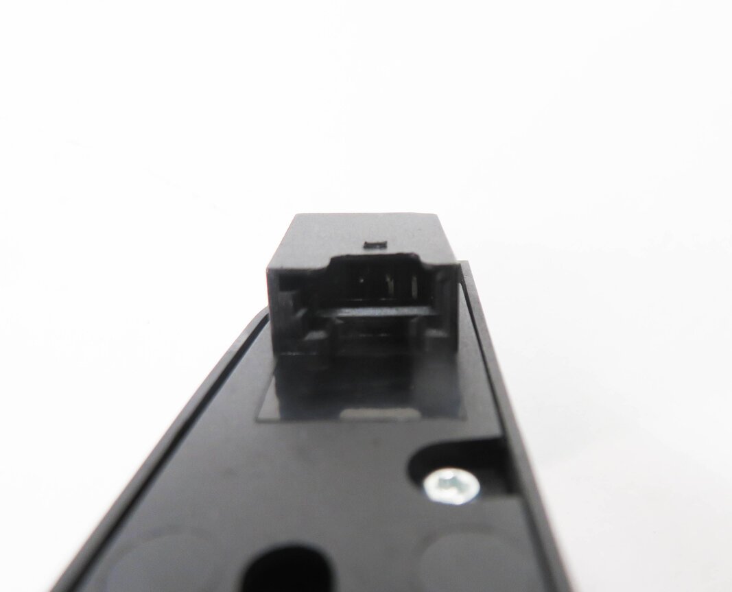 Thumbnail 6: 2011 BMW 535i (F10) PDC TRACTION CONTROL SWITCH BUTTON PANEL