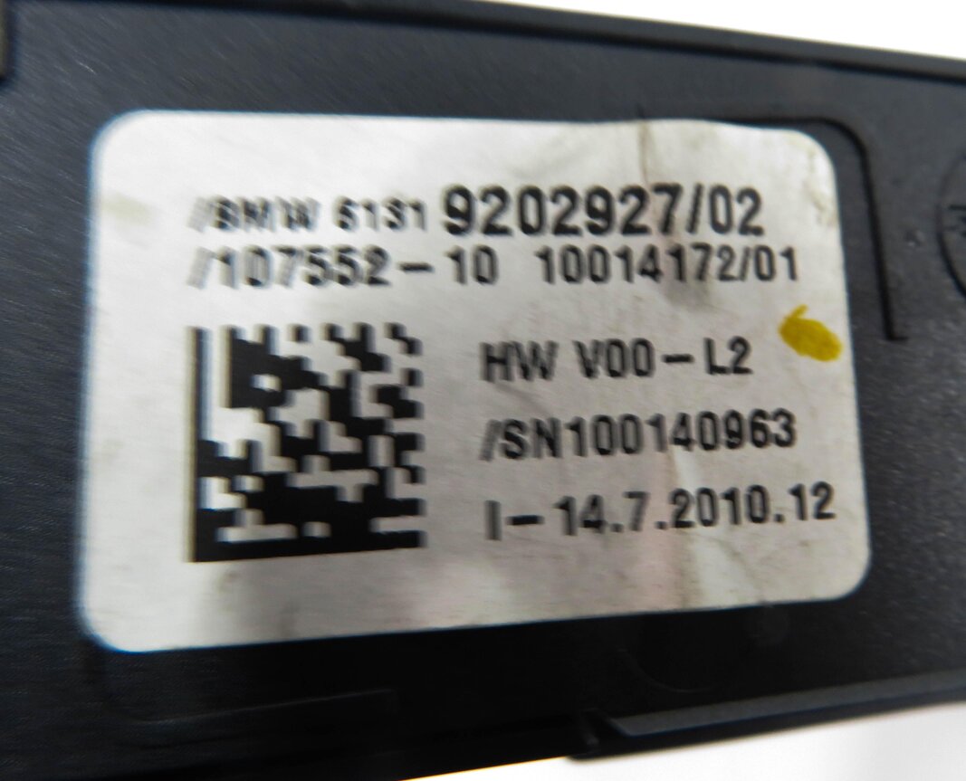 Thumbnail 7: 2011 BMW 535i (F10) PDC TRACTION CONTROL SWITCH BUTTON PANEL