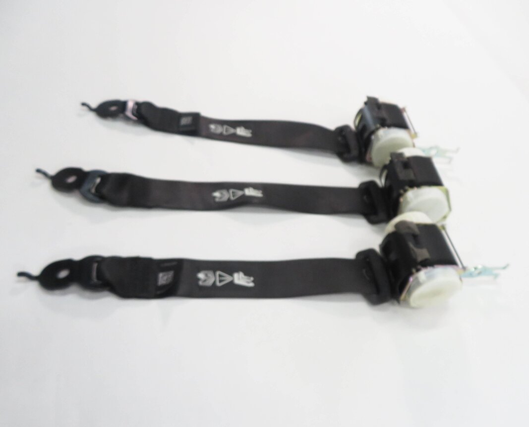 Thumbnail 3: 2011 BMW 535i (F10) REAR SEAT - SEATBELT RETRACTOR SET-3 (BLACK)