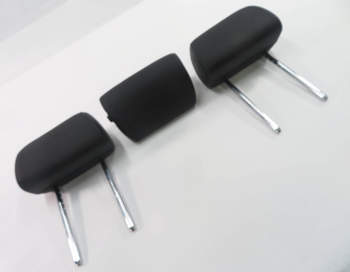 2011 BMW 535i (F10) REAR SEAT LEFT / CENTER / RIGHT HEADREST SET (BLACK LEATHER)