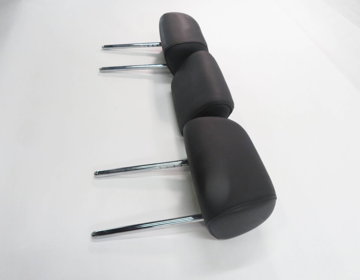 Thumbnail 3: 2011 BMW 535i (F10) REAR SEAT LEFT / CENTER / RIGHT HEADREST SET (BLACK LEATHER)