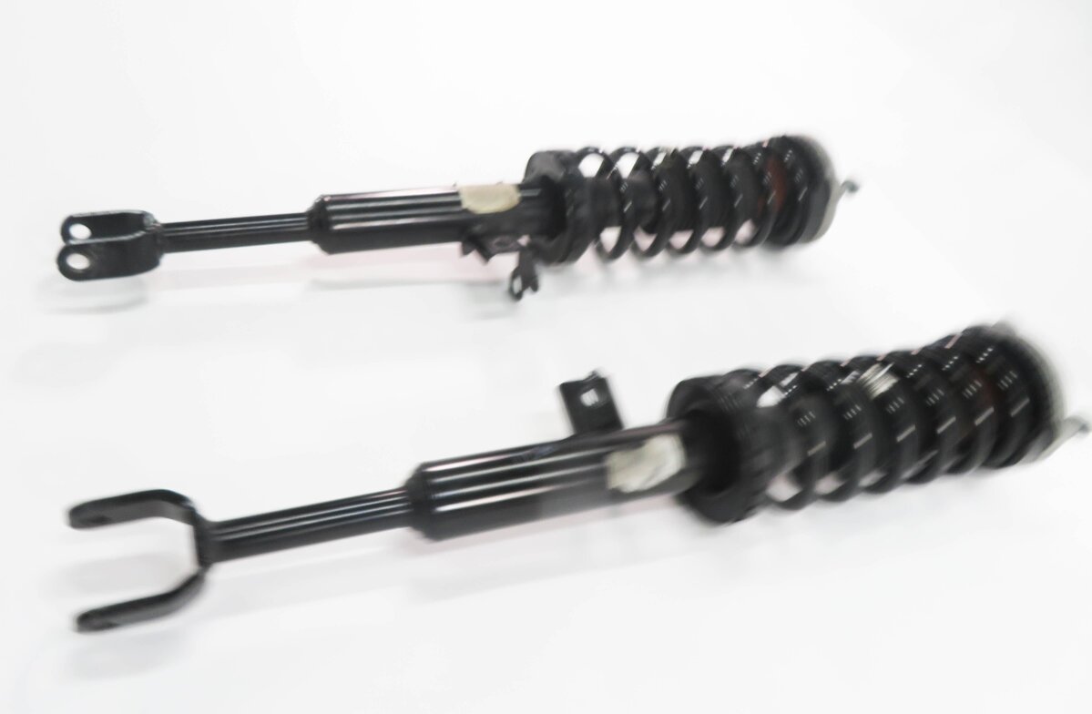 Thumbnail 4: 2011-2015 BMW 535i 550i (F10) FRONT LEFT & RIGHT STANDARD SHOCK STRUT SET-2