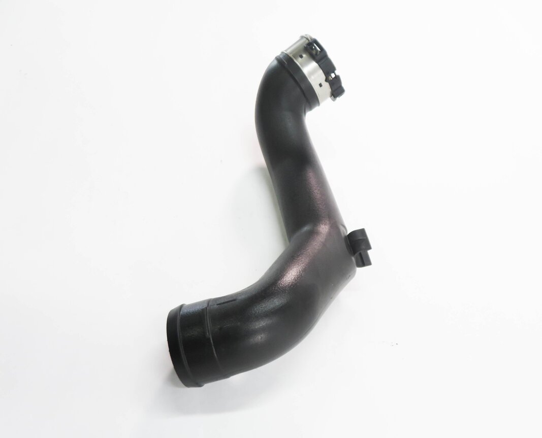 Thumbnail 4: 2011 BMW 535i (F10) 3.0L N55 TURBO ENGINE - AIR INDUCTION HOSE TRACT PIPE