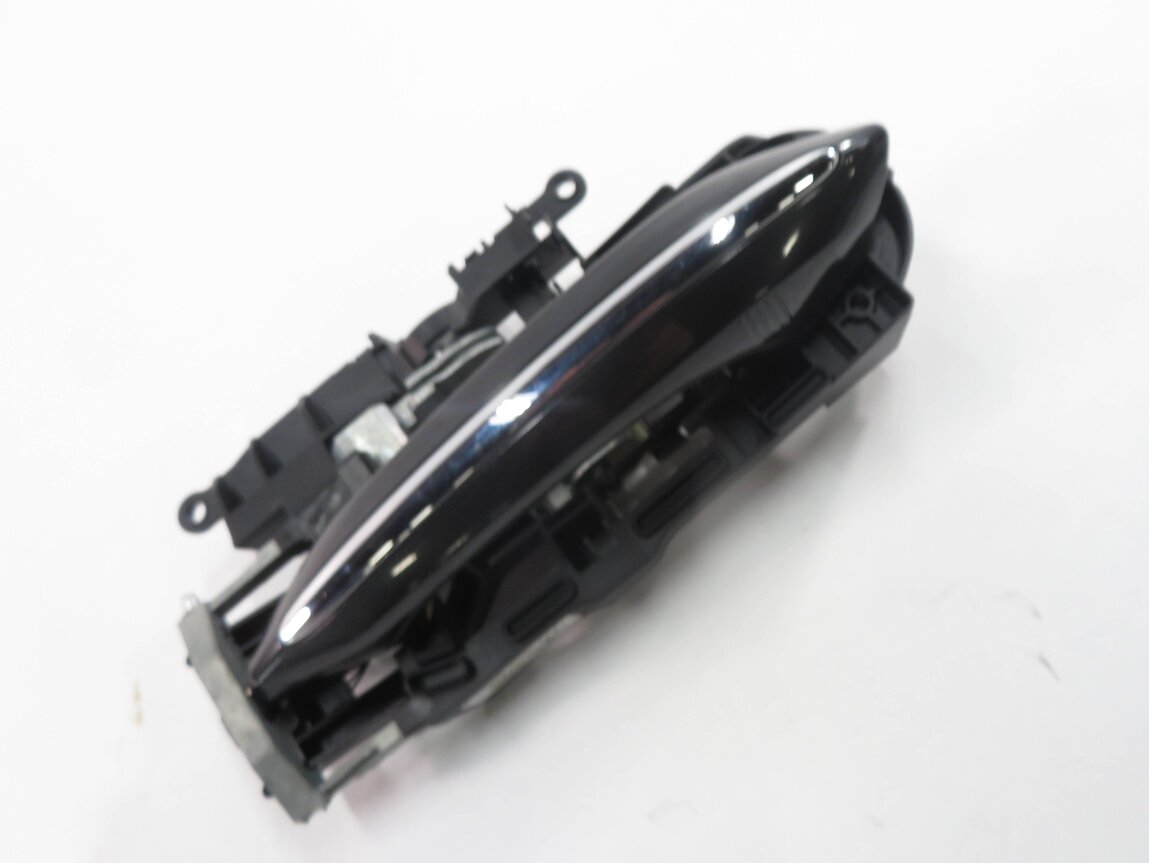09-18 BMW 528i 535i 550i 740i 750i 760i RIGHT REAR COMFORT DOOR HANDLE (GRAY)