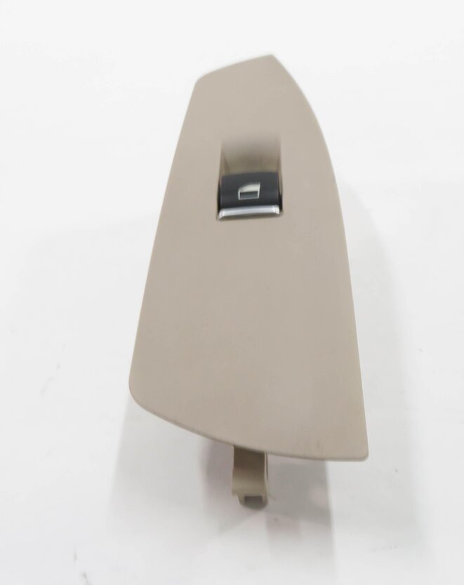 Thumbnail 3: 2012 BMW 750i (F01) RIGHT FRONT PASSENGER DOOR POWER WINDOW SWITCH (OYSTER)