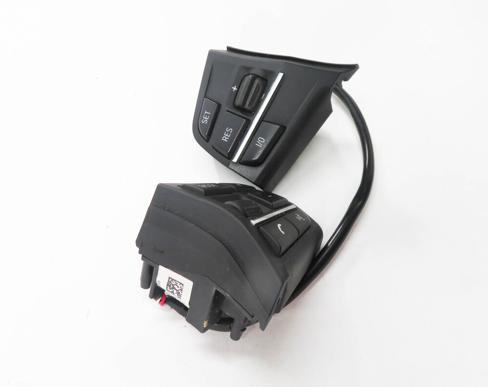 Thumbnail 4: 2012 BMW 750i (F01) STEERING CRUISE CONTROL PHONE MODE SWITCH BUTTON SET-2
