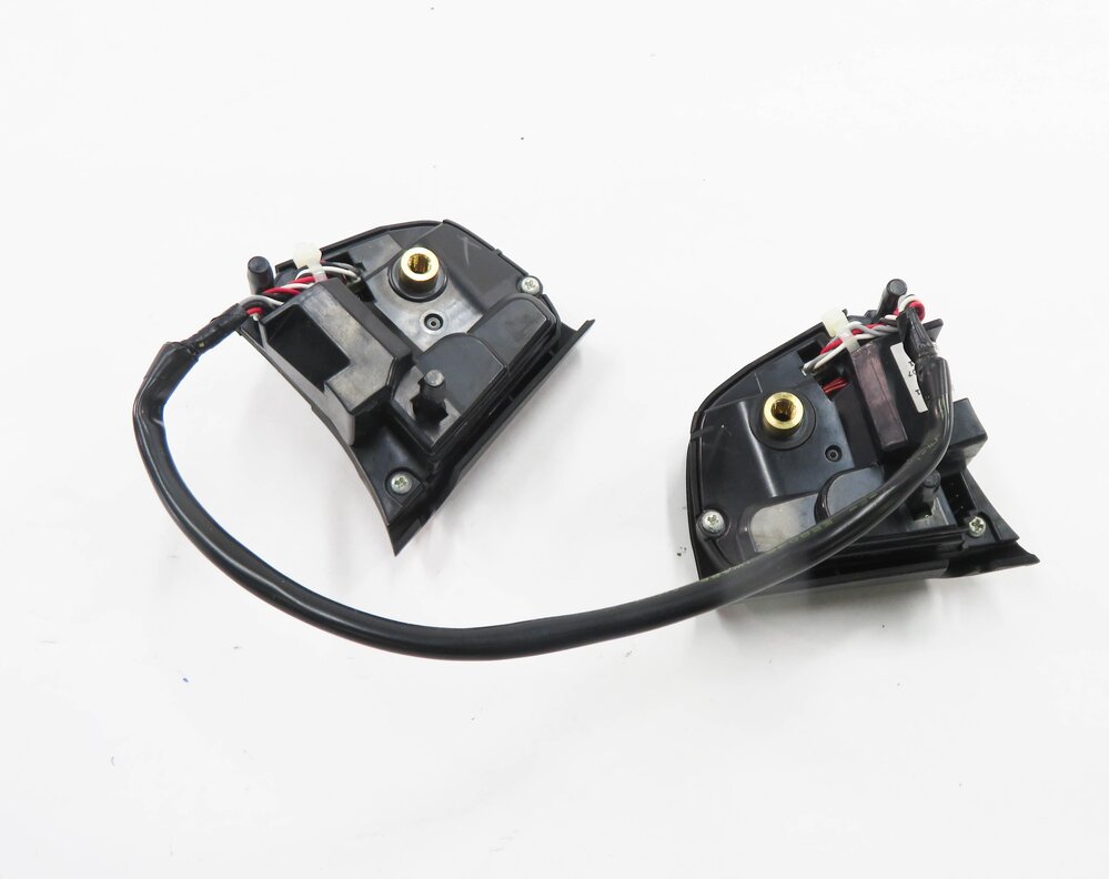 Thumbnail 8: 2012 BMW 750i (F01) STEERING CRUISE CONTROL PHONE MODE SWITCH BUTTON SET-2