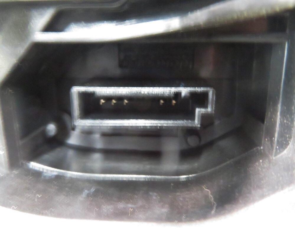 Thumbnail 10: 11-15 BMW 740i 750i 760i B7 (F01) RIGHT REAR DOOR LOCK LATCH (SOFT CLOSE)