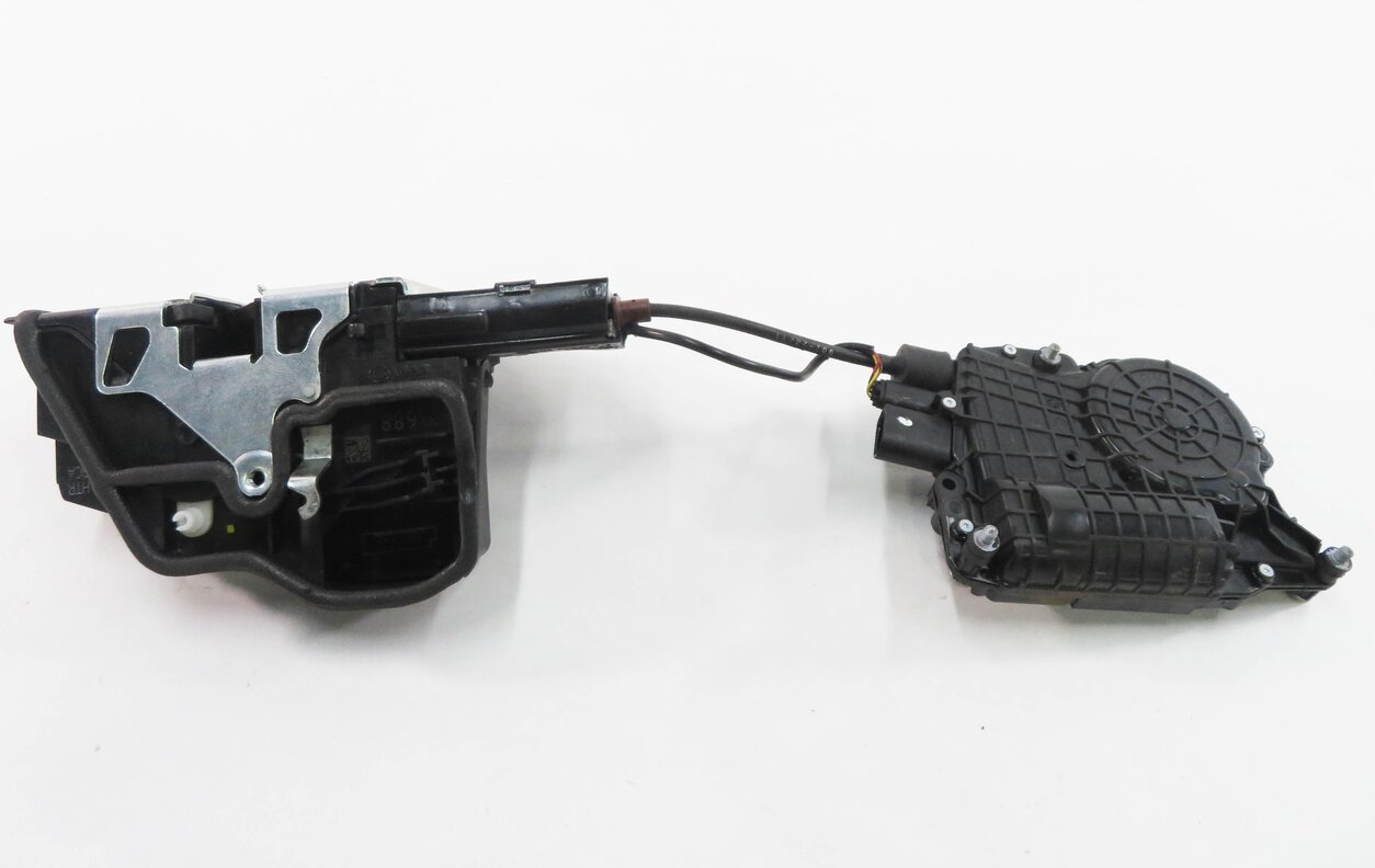 Thumbnail 8: 11-15 BMW 740i 750i 760i B7 (F01) RIGHT REAR DOOR LOCK LATCH (SOFT CLOSE)