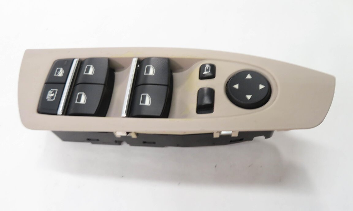Thumbnail 5: 09-15 BMW 740i 750i 760i B7 (F01) DRIVER WINDOW SWITCH SHADE & P-FOLD (OYSTER)