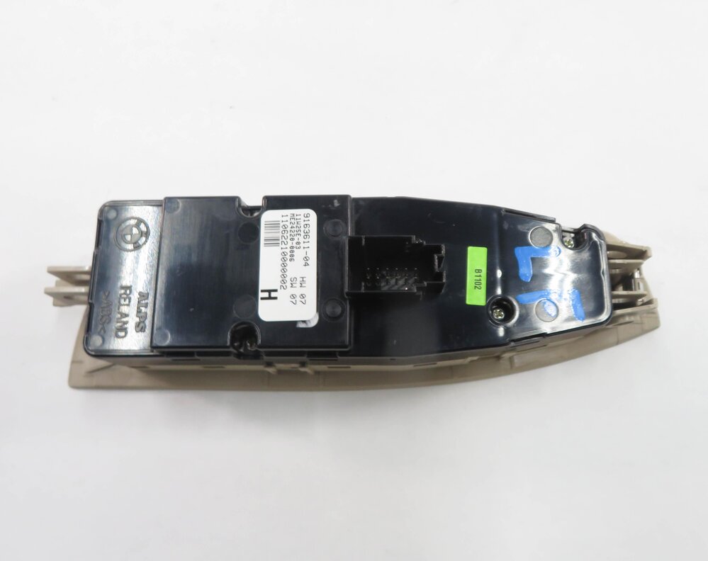 Thumbnail 6: 09-15 BMW 740i 750i 760i B7 (F01) DRIVER WINDOW SWITCH SHADE & P-FOLD (OYSTER)