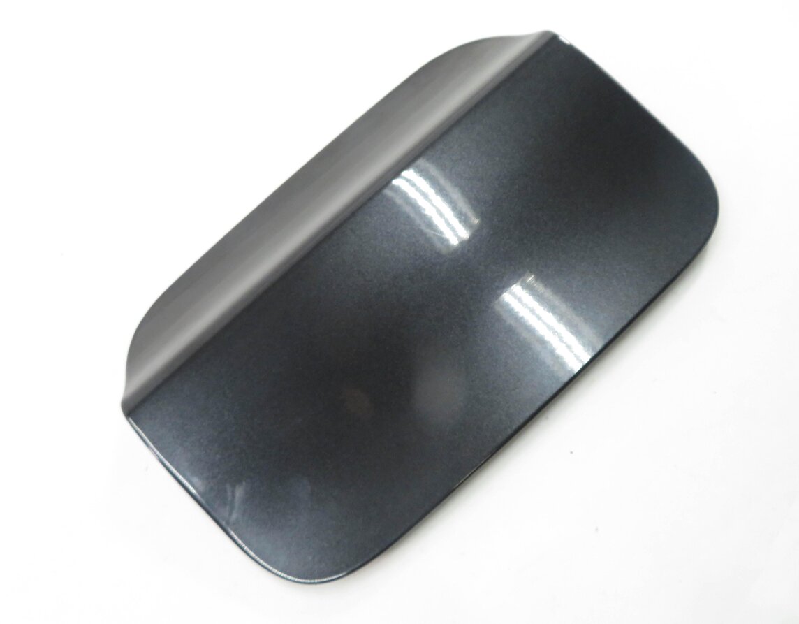 09-15 BMW 740Li 750Li 760Li B7 LWB (F02) FUEL TANK FILLER DOOR TRIM (GRAY B90)