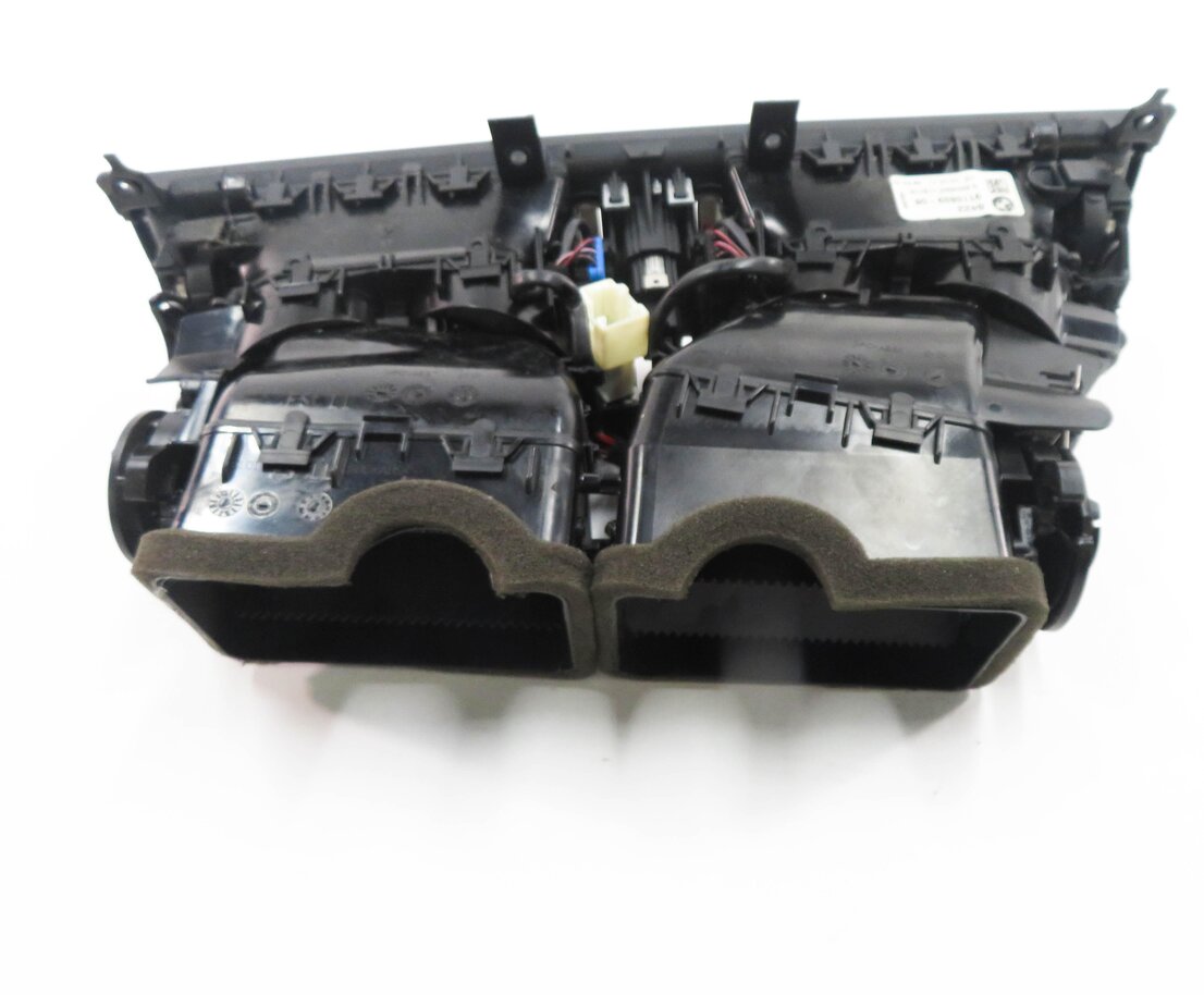 Thumbnail 7: 2012 BMW 750i (F01) CENTER DASH HEATER A/C AIR VENT w/ HAZARD & LOCK SWITCH