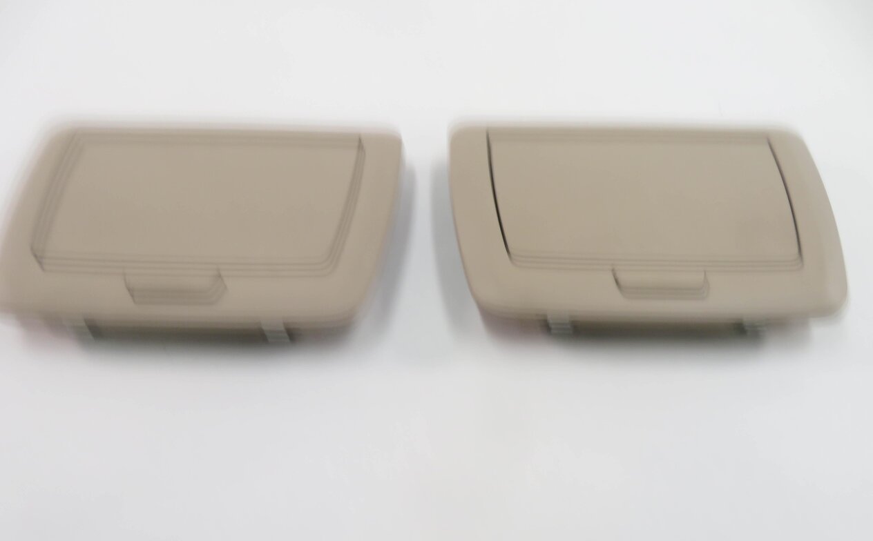 Thumbnail 3: 2012 BMW 750i (F01) REAR MAKUP VANITY MIRROR SET-2 (OYSTER)
