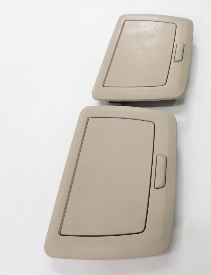 Thumbnail 5: 2012 BMW 750i (F01) REAR MAKUP VANITY MIRROR SET-2 (OYSTER)
