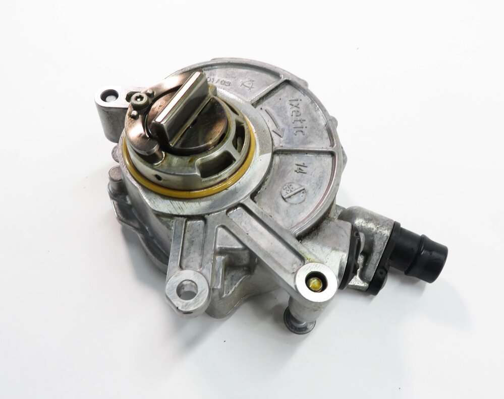 2010-2017 BMW 550i 650i 750i M5 M6 X5 X6 - 4.4L V8 TWIN TURBO BRAKE VACUUM PUMP