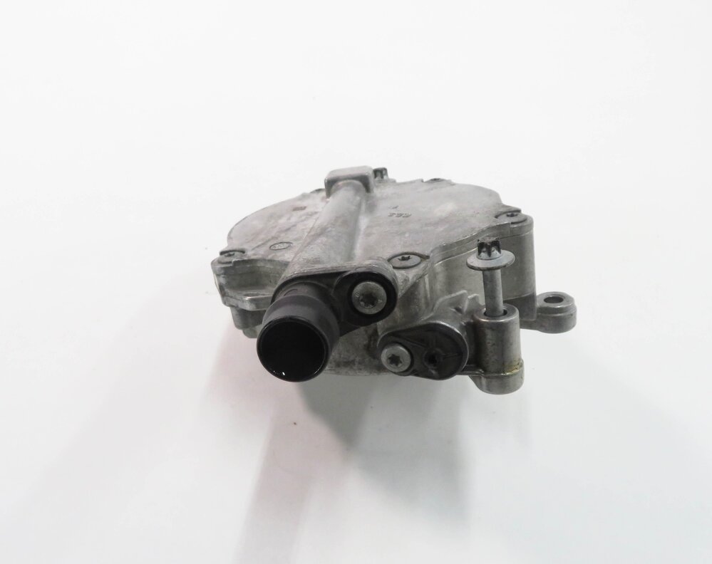 Thumbnail 7: 2010-2017 BMW 550i 650i 750i M5 M6 X5 X6 - 4.4L V8 TWIN TURBO BRAKE VACUUM PUMP