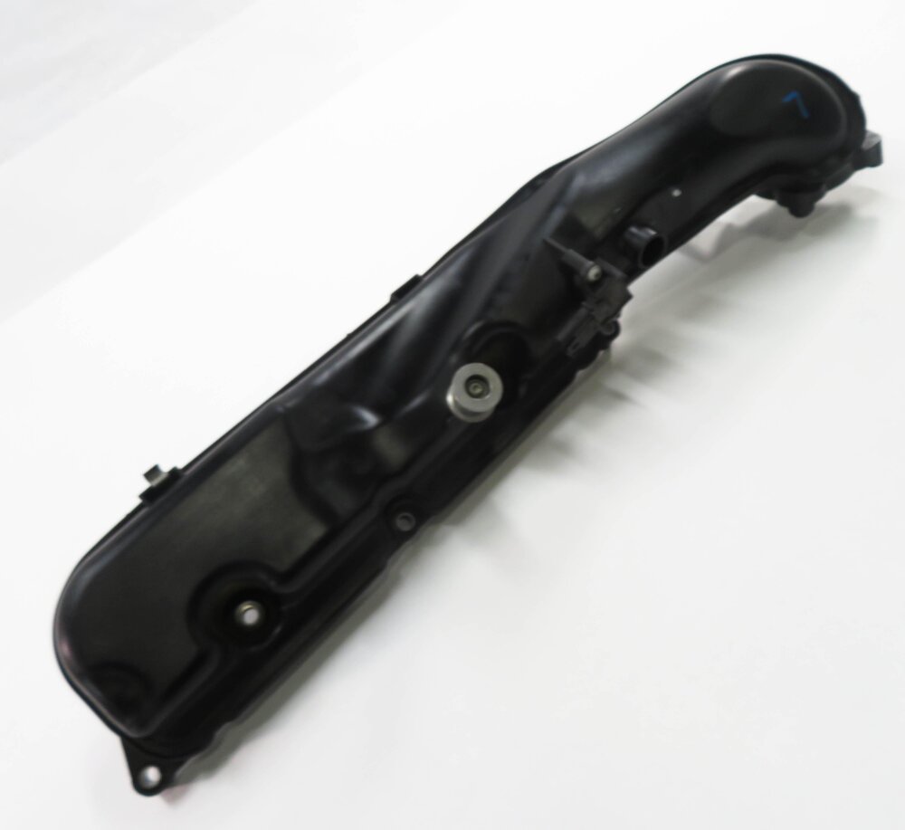 08-14 BMW 550i 650i 750i X5 X6 (F01 F10 E70 E71) 4.4L N63 - LEFT INTAKE MANIFOLD