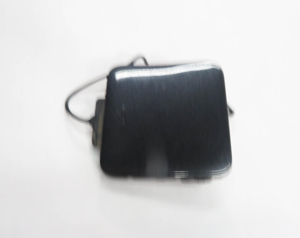 Thumbnail 4: 2012 BMW 750i (F01) REAR TOWING EYE TOW HOOK COVER TRIM (SOPHISTO GRAY II B90)