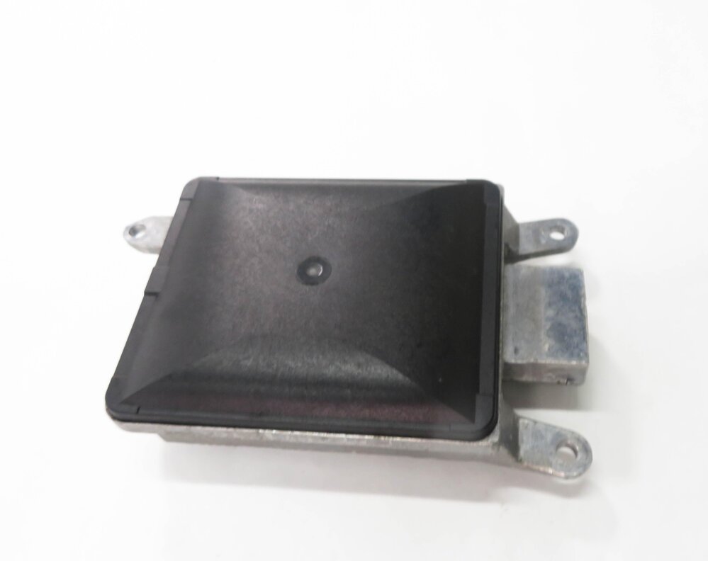 Thumbnail 3: 2012 BMW 750i (F01) RIGHT REAR LANE DEPARTURE WARNING MODULE (MASTER)