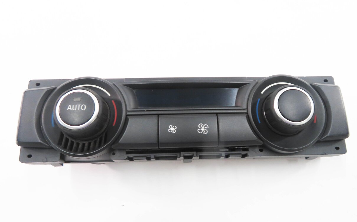 Thumbnail 3: 2007-2013 BMW X5 (E70) REAR HEATER A/C CLIMATE TEMPERATURE CONTROL PANEL