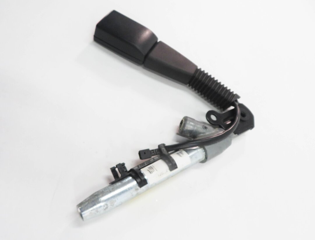 Thumbnail 4: 07-14 BMW X5 X5M X6 X6M (E70 E71) RIGHT FRONT PASSENGER SEATBELT BUCKLE RECEIVER