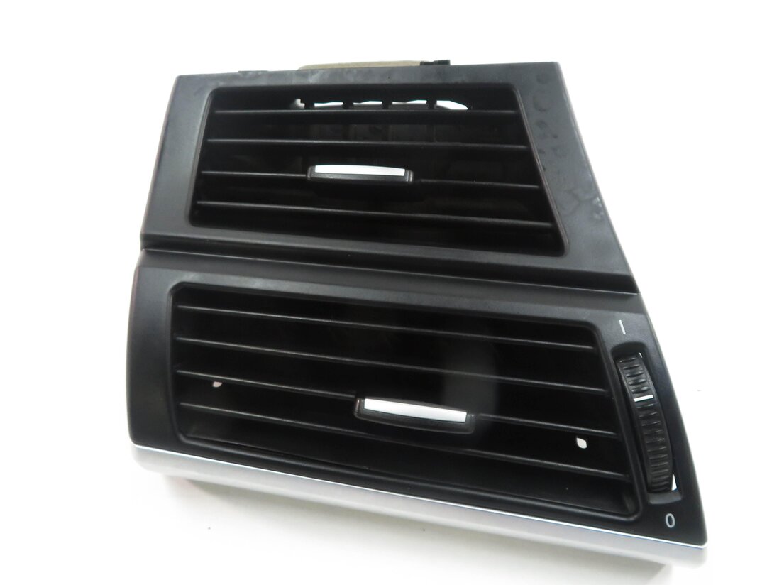 Thumbnail 2: 2008 BMW X5 (E70) LEFT FRONT DRIVER DASH HEATER A/C AIR VENT
