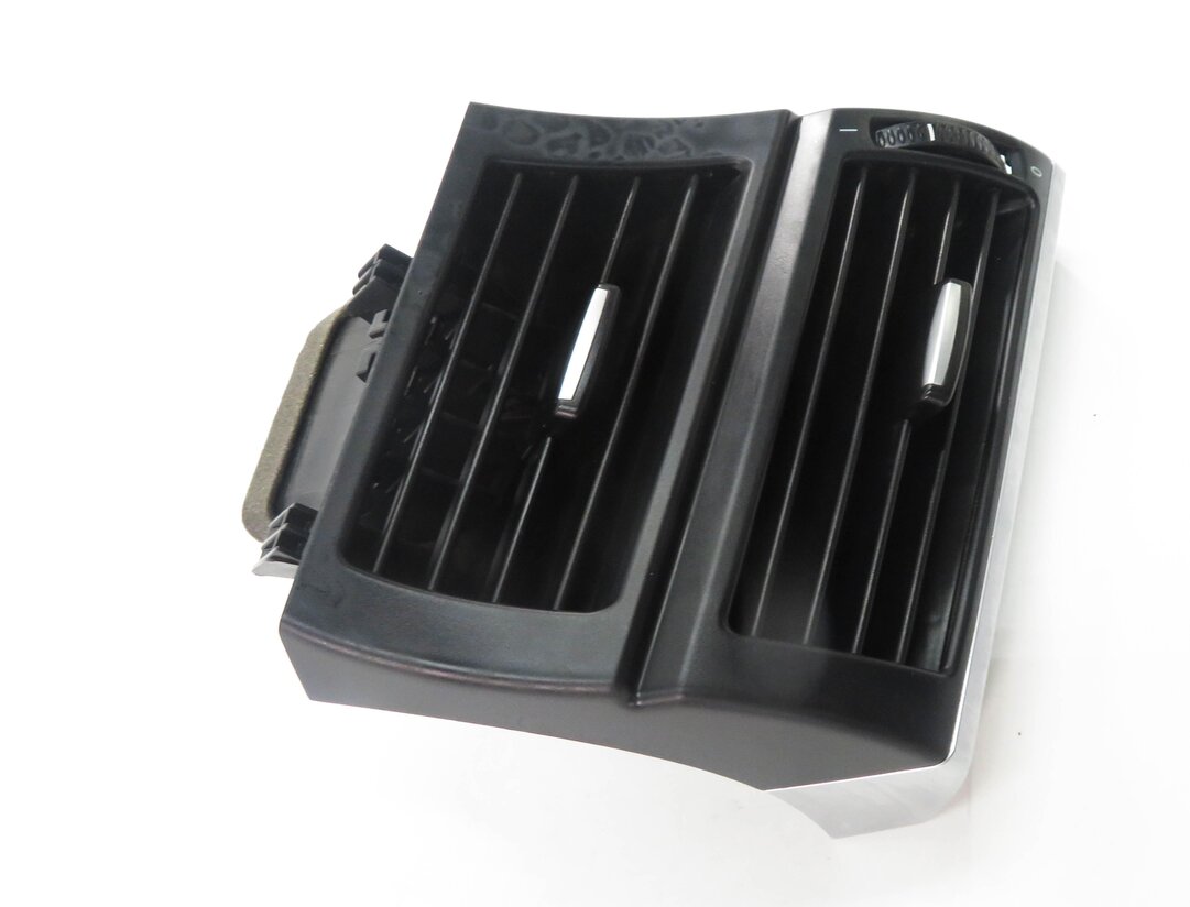 Thumbnail 3: 2008 BMW X5 (E70) LEFT FRONT DRIVER DASH HEATER A/C AIR VENT