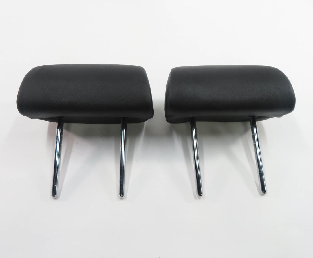 Thumbnail 2: 2008 BMW X5 (E70) REAR SEAT - LEFT & RIGHT BLACK LEATHER HEADREST SET-2