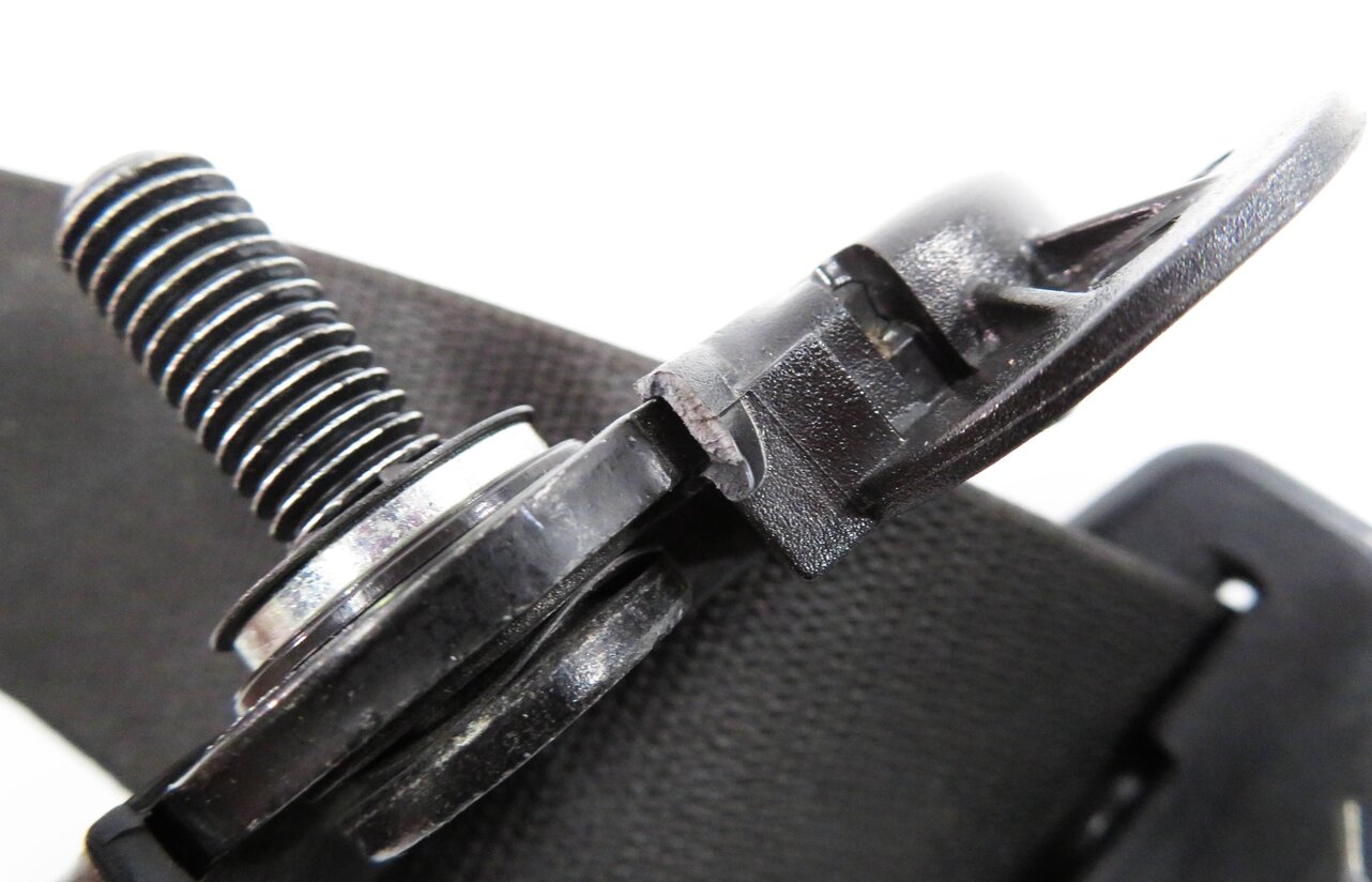 Thumbnail 7: 07-14 BMW X5 X6 X5M X6M (E70 E71) LEFT FRONT DRIVER SEATBELT RETRACTOR (BLACK)