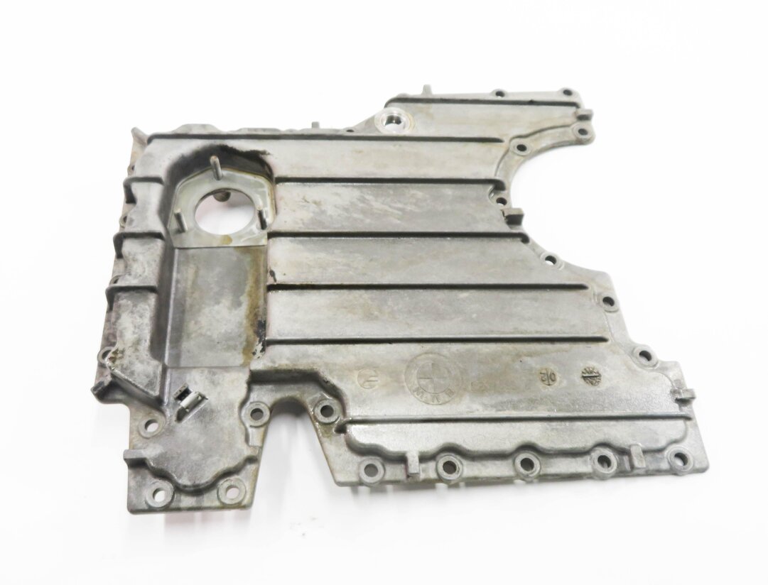 Thumbnail 5: 2007-2010 BMW X5 (E70) 4.8L N62 V8 ENGINE - LOWER MOTOR OIL FLUID PAN SUMP LID