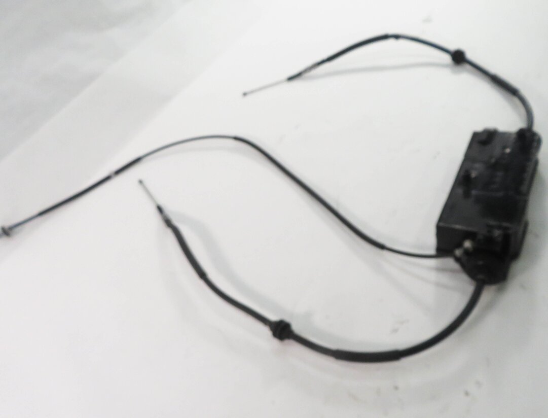 Thumbnail 4: 2008 BMW X5 (E70) EMERGENCY PARKING BRAKE ACTUATOR MOTOR w/ CABLES