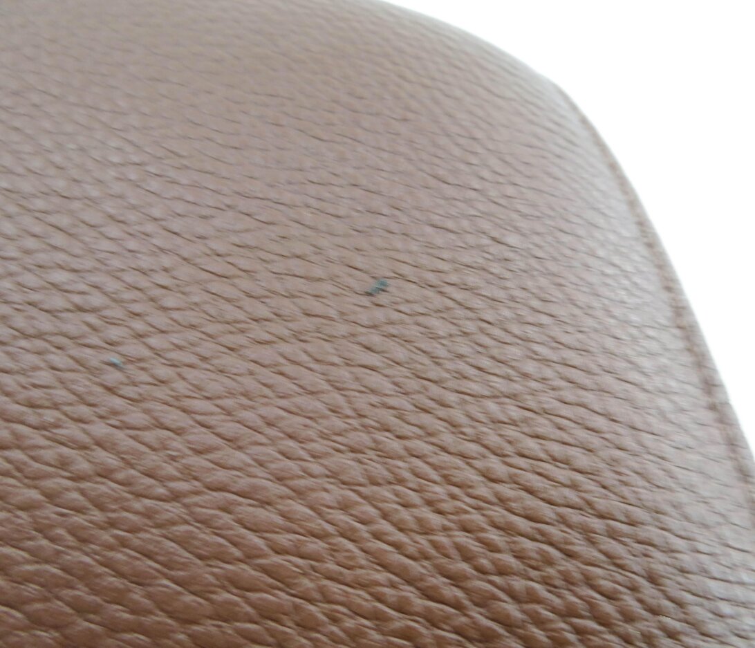 Thumbnail 12: 2006 BMW 550i (E60) FRONT LEFT & RIGHT HEADREST SET-2 (AUBURN LEATHER)