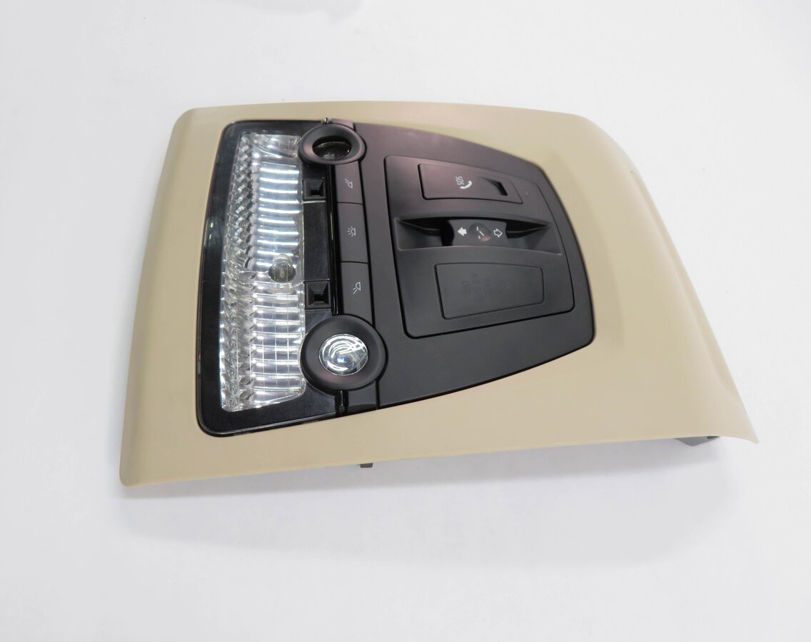 Thumbnail 4: 2011 BMW 535i (F10) FRONT DOME LIGHT MAP READING COURTESY LIGHT LAMP (BEIGE)