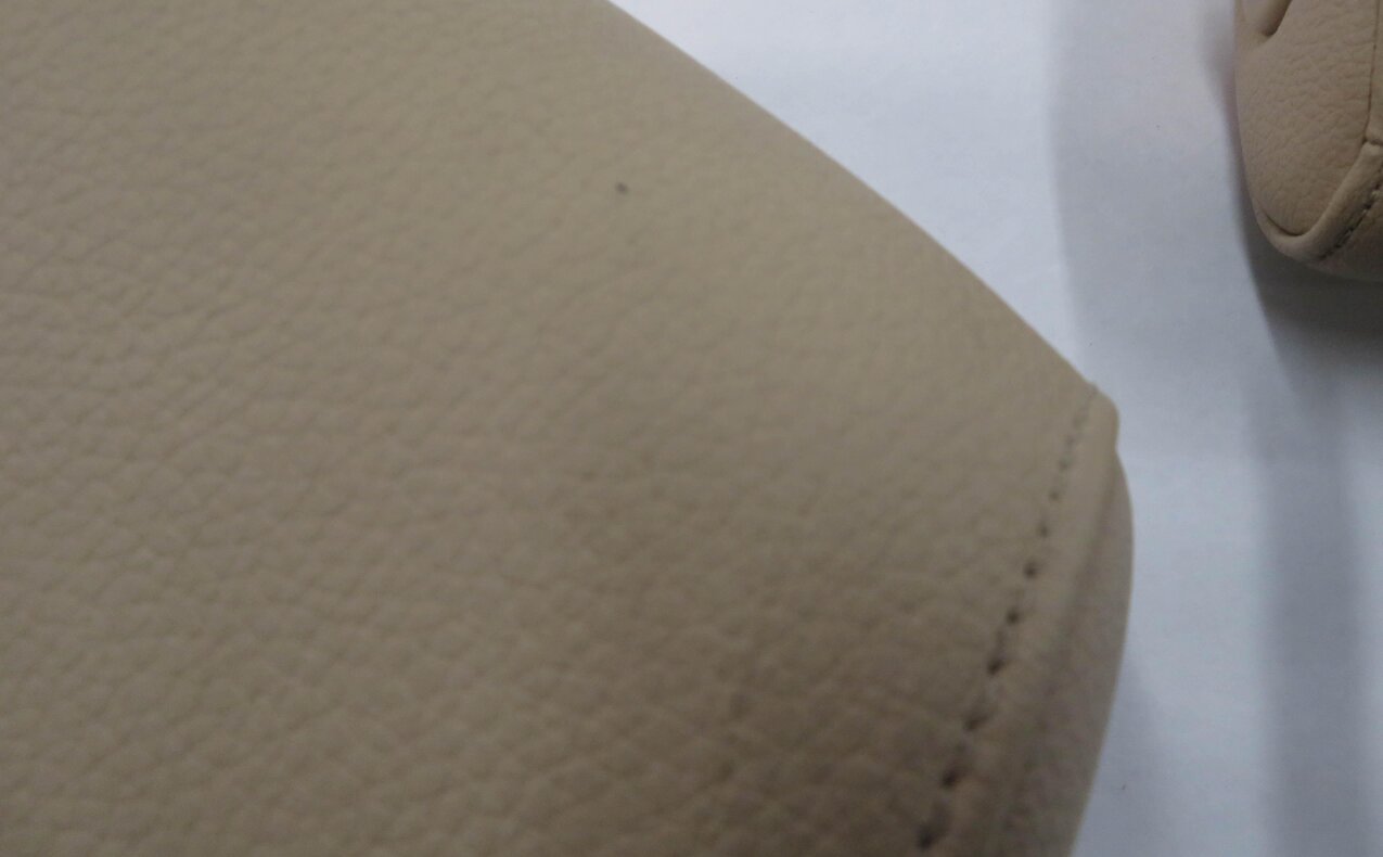 Thumbnail 12: 2011 BMW 535i (F10) REAR SEAT HEADREST SET-3 (VENETO BEIGE LEATHER LCDF)