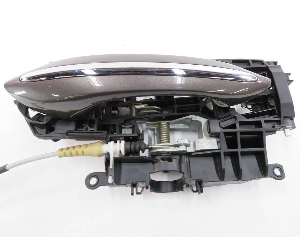 Thumbnail 5: 2011-2016 BMW 528i 535i 550i M5 (F10) RIGHT FRONT DOOR HANDLE w/ LIGHT (HAVANNA)
