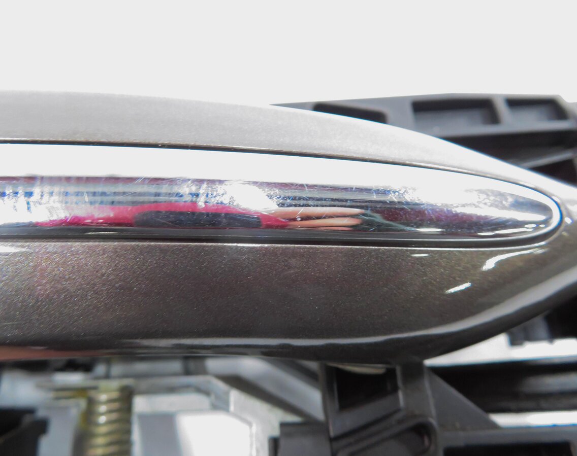 Thumbnail 8: 2011-2016 BMW 528i 535i 550i M5 (F10) RIGHT FRONT DOOR HANDLE w/ LIGHT (HAVANNA)