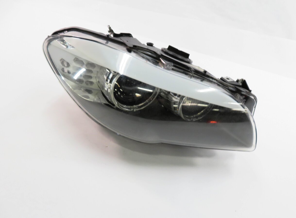 2011-2013 BMW 528i 535i 550i M5 (F10) RIGHT - XENON HID ADAPTIVE HEADLIGHT LAMP