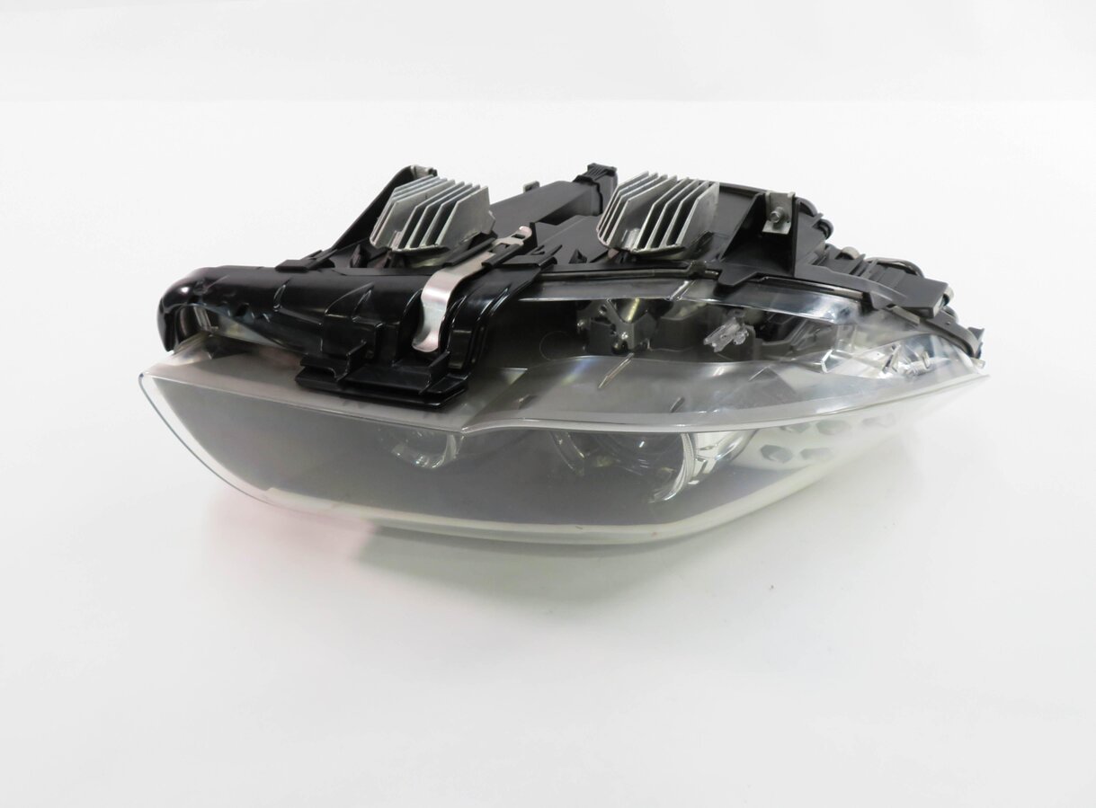 Thumbnail 8: 2011-2013 BMW 528i 535i 550i M5 (F10) RIGHT - XENON HID ADAPTIVE HEADLIGHT LAMP