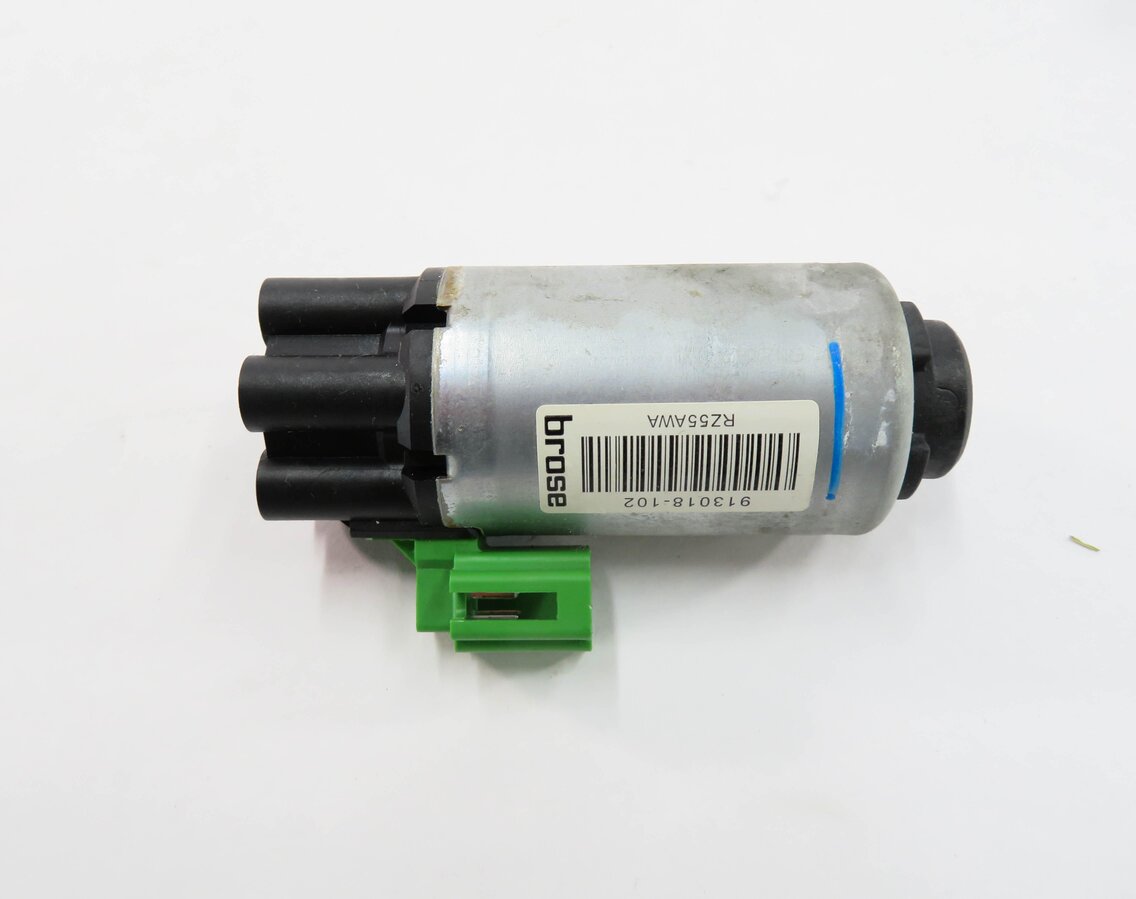 Thumbnail 5: 2011 BMW 535i (F10) RIGHT FRONT PASSENGER POWER SEAT ADJUSTMENT MOTOR SET-3