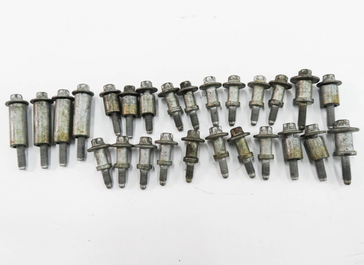 Thumbnail 9: 2010-2019 BMW 335i 435i 535i 740i X1 X3 X4 X5 X6 - 3.0L N55 ENGINE VALVE COVER